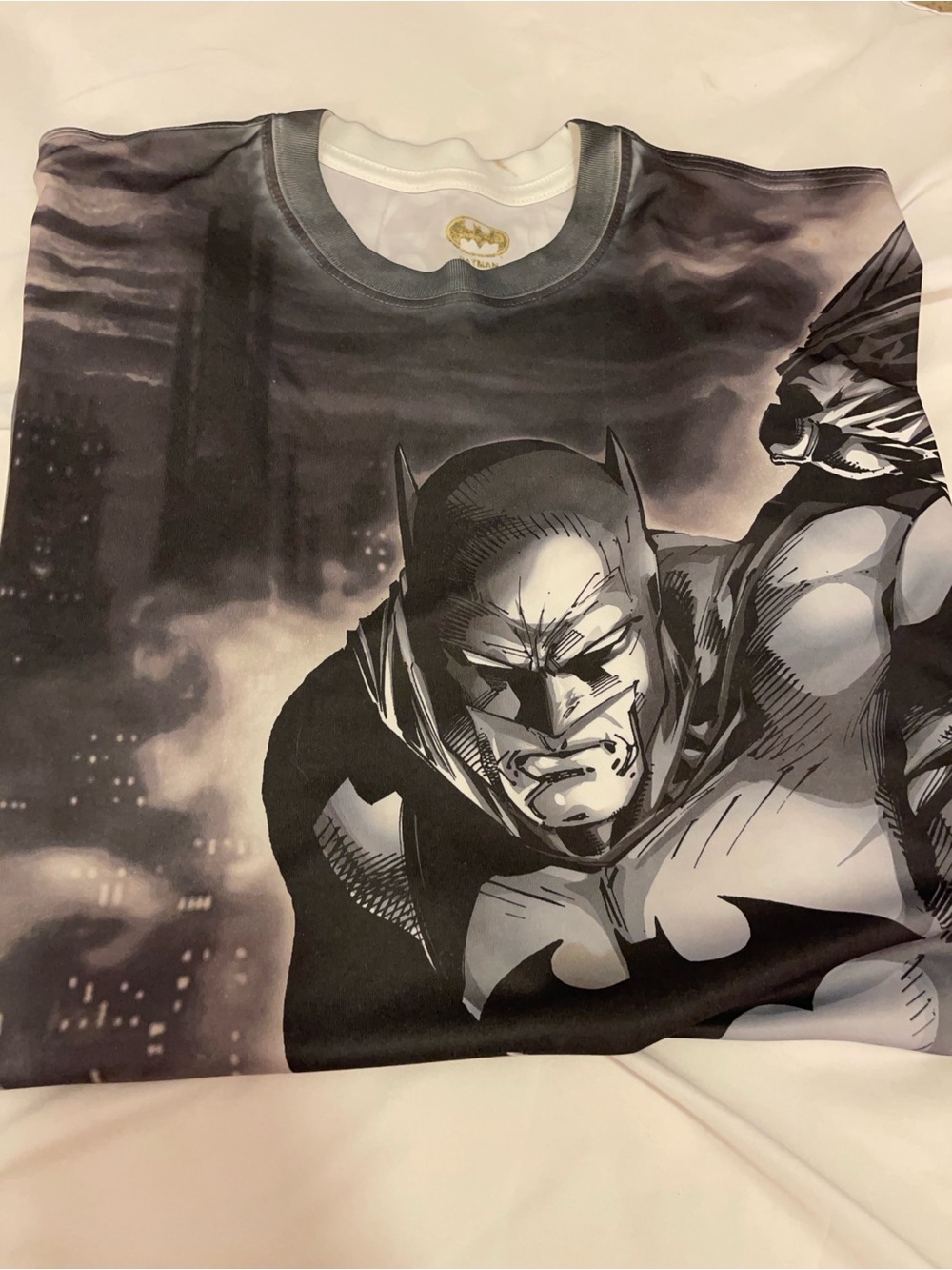 Batman Black and Gray Comic Print Short Sleeve Tee